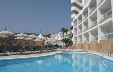 Altair Apartments