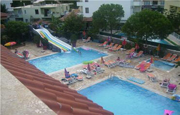 Alvaro Apartments