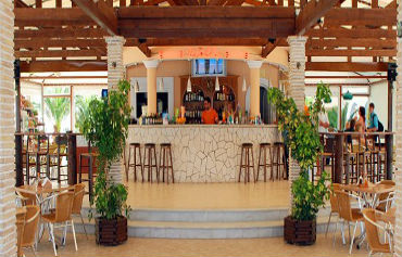 Alykanas Beach Aparthotel