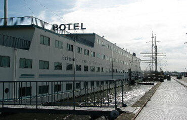 Amstel Botel