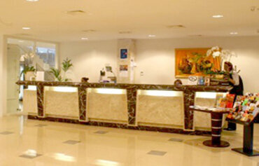 Best Western Blue Square Hotel