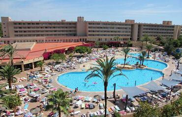 Club Cala Romani Hotel