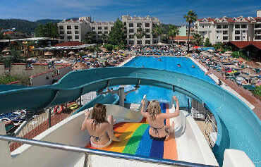 Julian Club Hotel