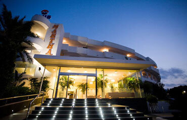 Club Martha's Aparthotel