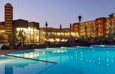 Elba Carlota Beach Resort