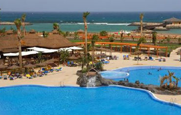 Elba Carlota Beach Resort