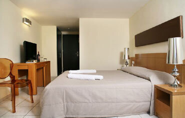 Golden Beach Hotel