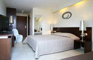 Golden Beach Hotel