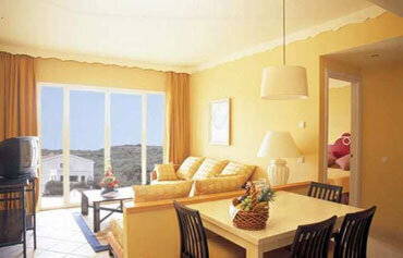 Grupotel Macarella Suites