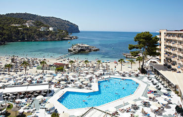 Grupotel Playa Camp de Mar