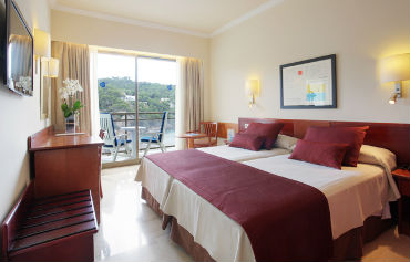Grupotel Playa Camp de Mar