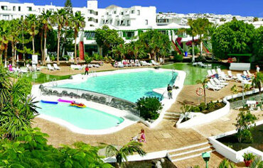 Lomo Blanco Apartments