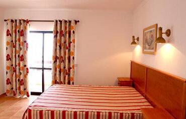 Mirachro III Apartments
