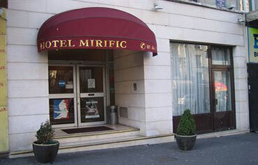 Mirific Opera Hotel