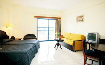 Papantonia Hotel Apartments