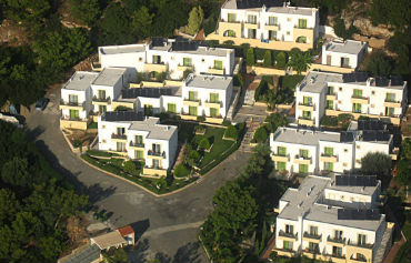 Pefkos Beach Hotel