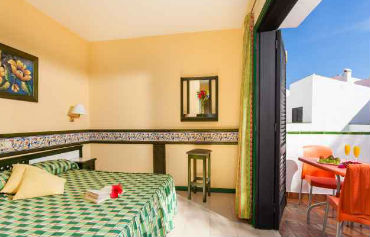 Puerto Caleta Apartments