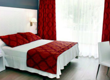 Rosa del Mar Aparthotel