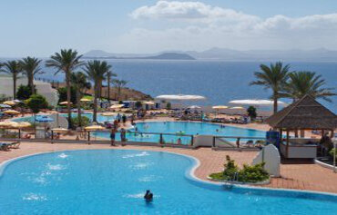Sandos Papagayo Beach Resort