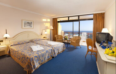 Seaside Sandy Beach Hotel