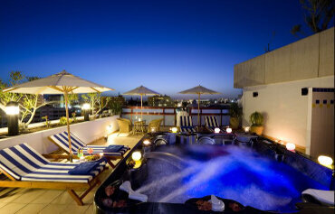 Seaside Sandy Beach Hotel