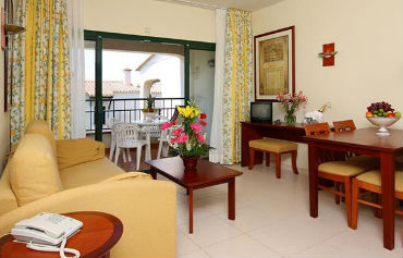 Valentin Son Bou Hotel & Apartments