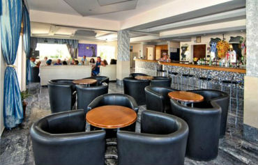 Zeus Hotel